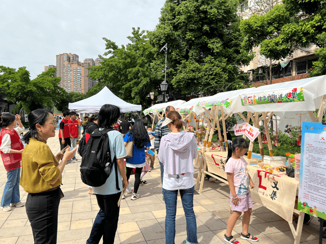 不想再当上班族可以加盟孝心坊<sup>®</sup>创业（中老年用品店加盟创业：摆脱上班族身份的新选择）
